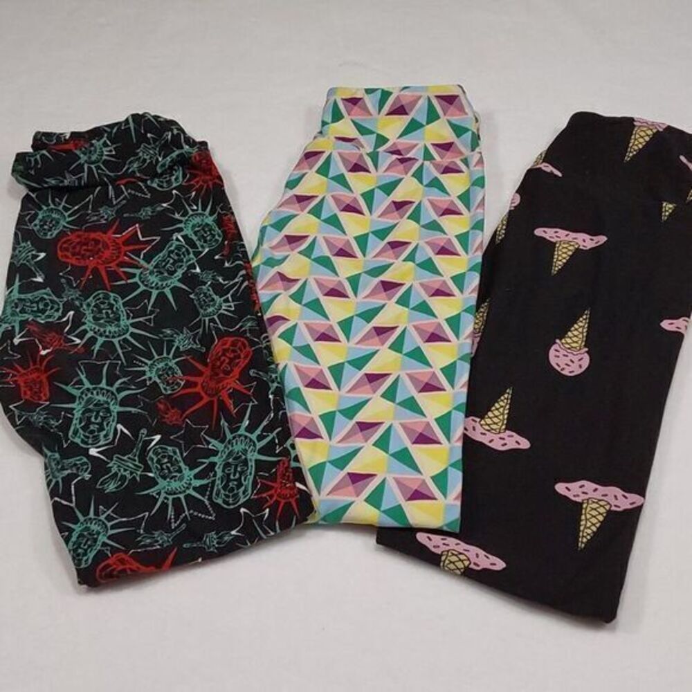 Women's Lularoe Leggings. Three Pair, Size One Size‎